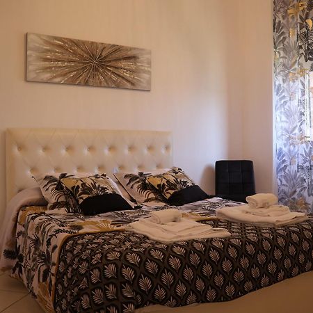 Relax In Trastevere Rome - Independent Apartment ภายนอก รูปภาพ